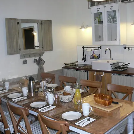 Bed&b La Ferme De L'ostrevent ベッド・アンド・ブレックファスト Estrées